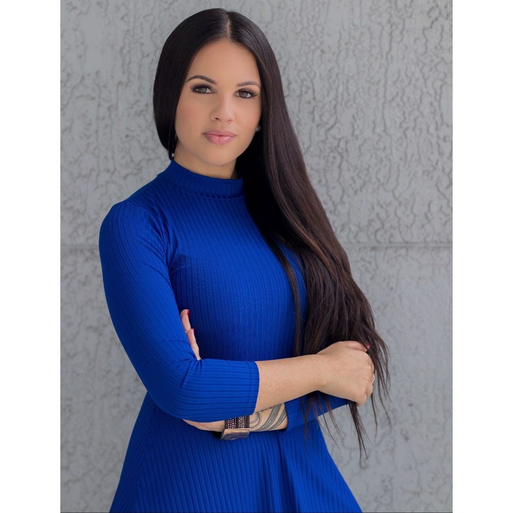 Meet your Posher, Celina